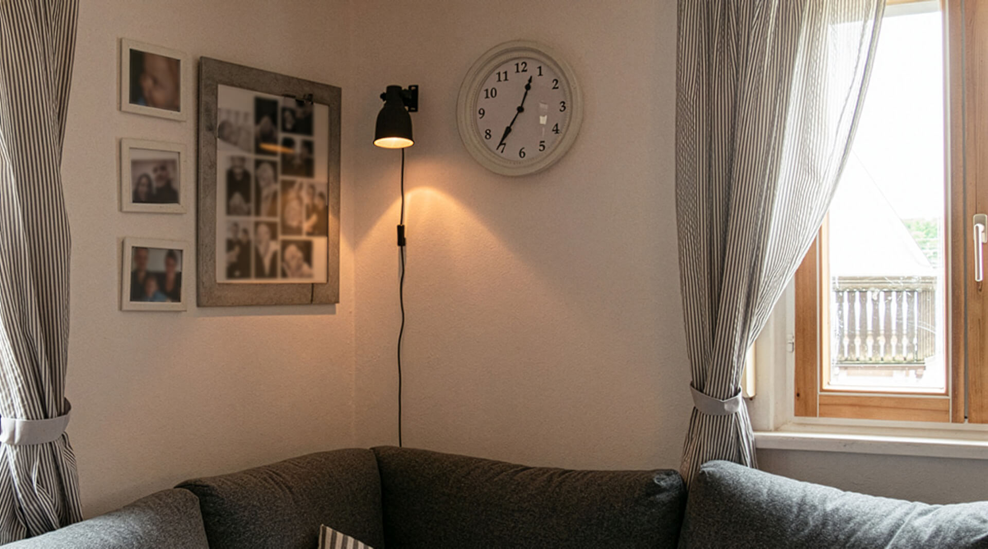 Knowledge Base | The Perfect Reading Light | Adjustment