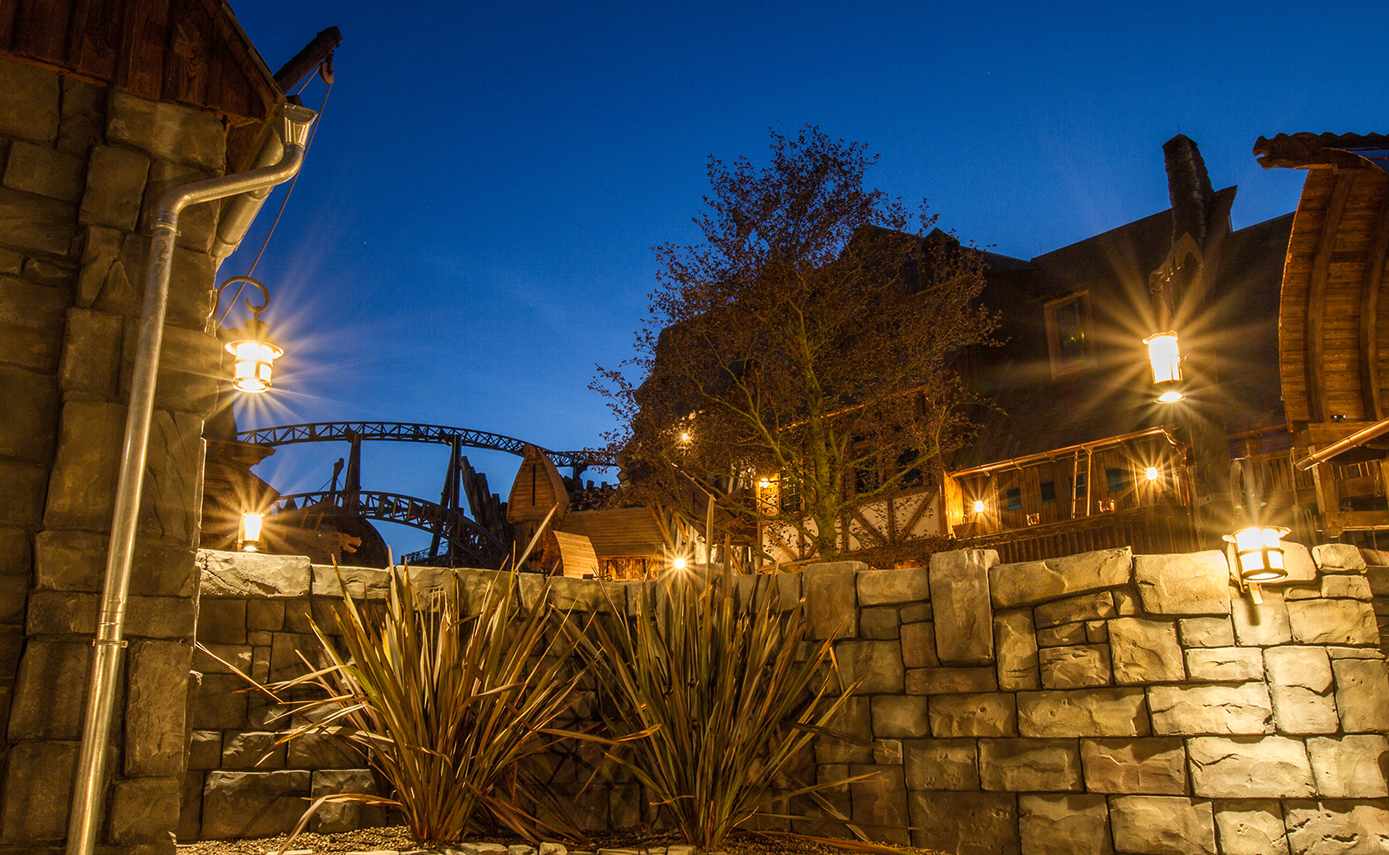 Reference image from Phantasialand in Brühl, outdoor lighting