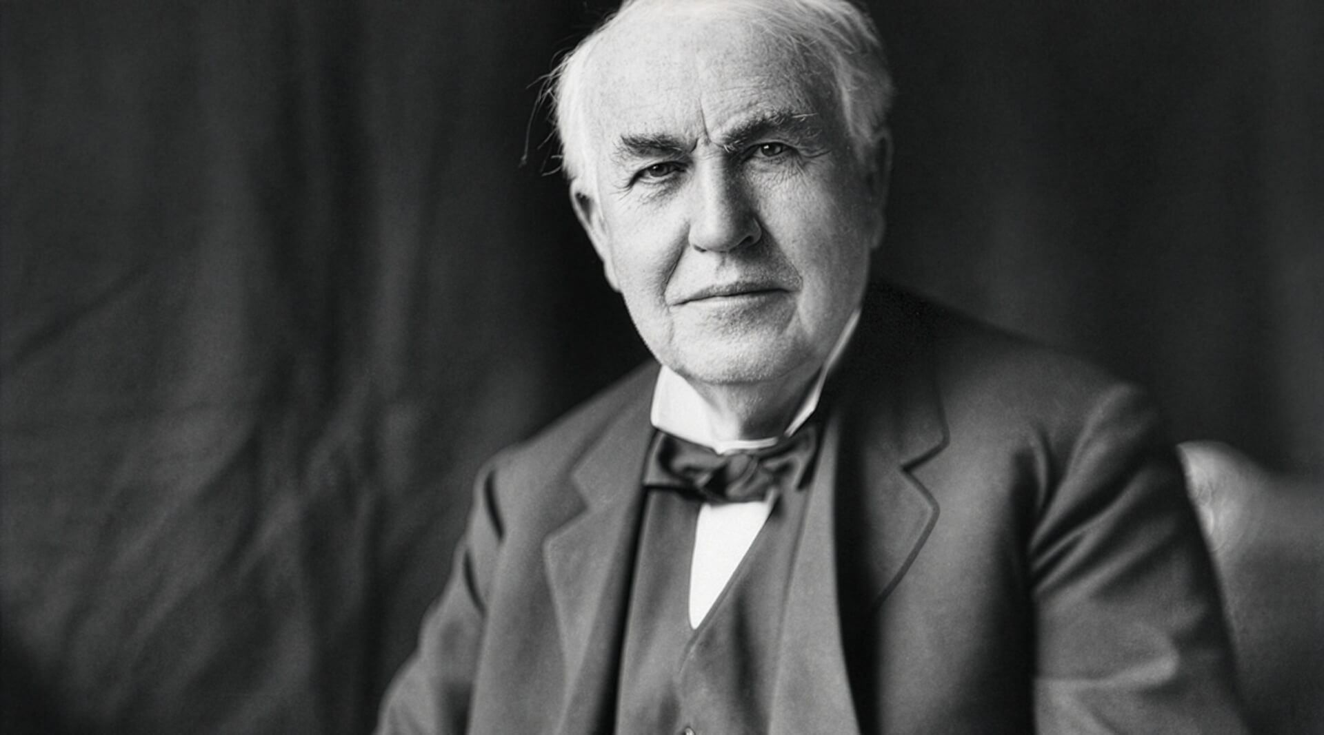 Knowledge Base | The invention of the incandescent light bulb | Thomas Alva Edison