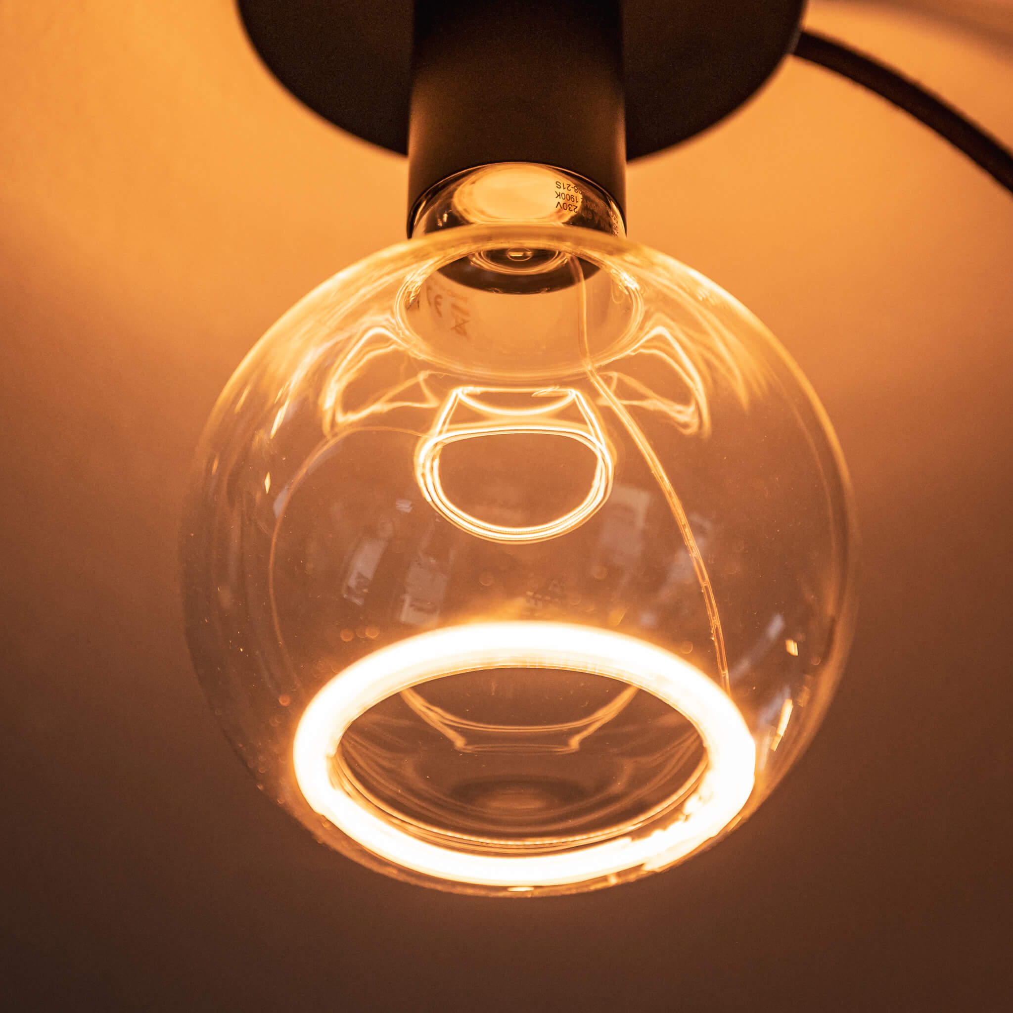 LED Floating Globe 125 klar 2200 K, 55006