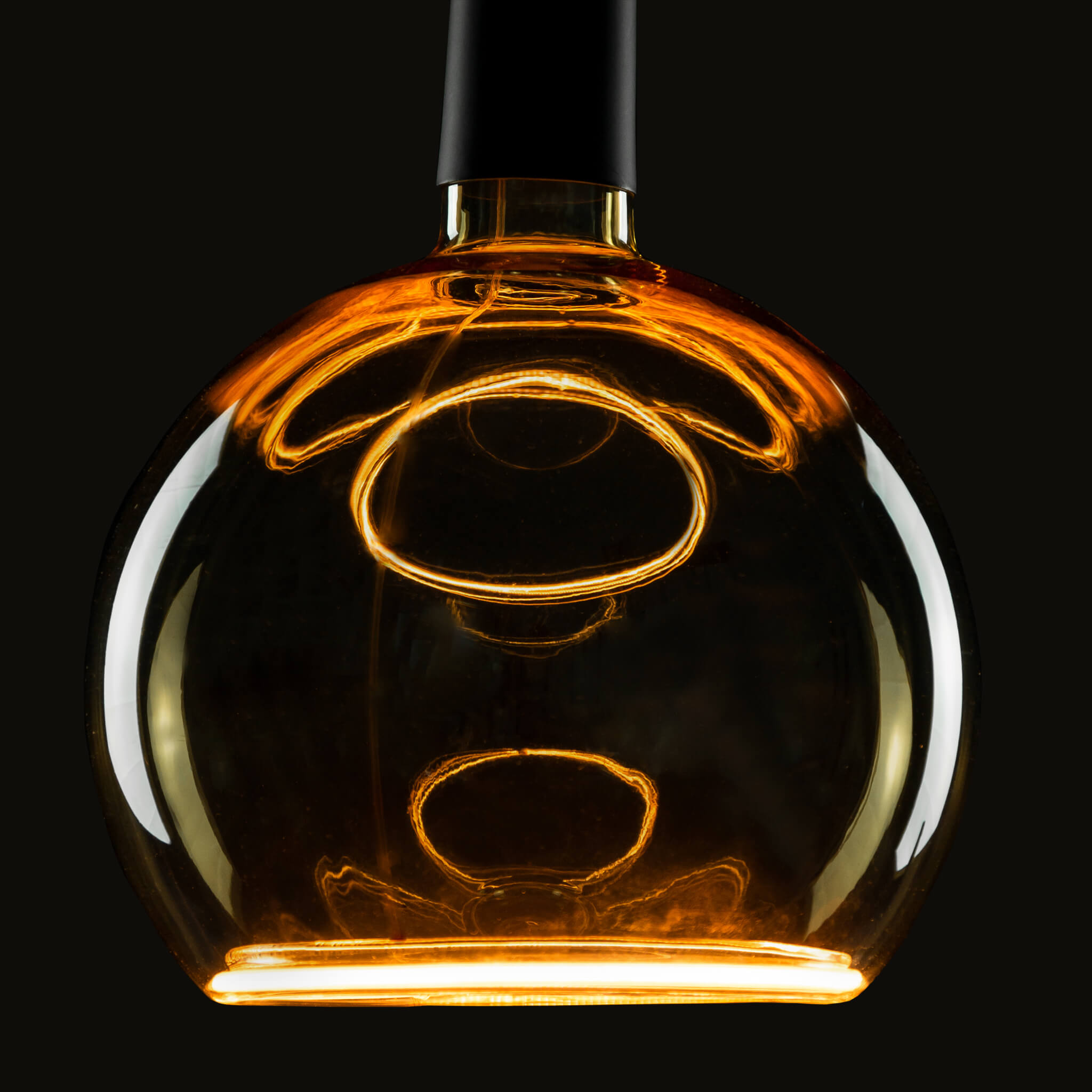 55077 LED Floating Globe 150 golden 2200 K