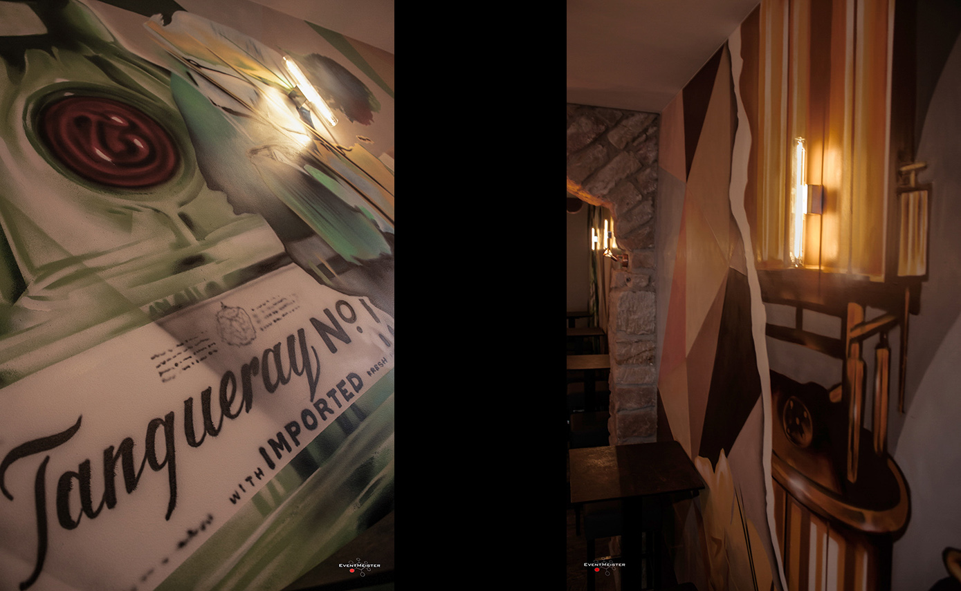 Reference image from Eventmeister in Saarbrücken, linear lamp on the wall