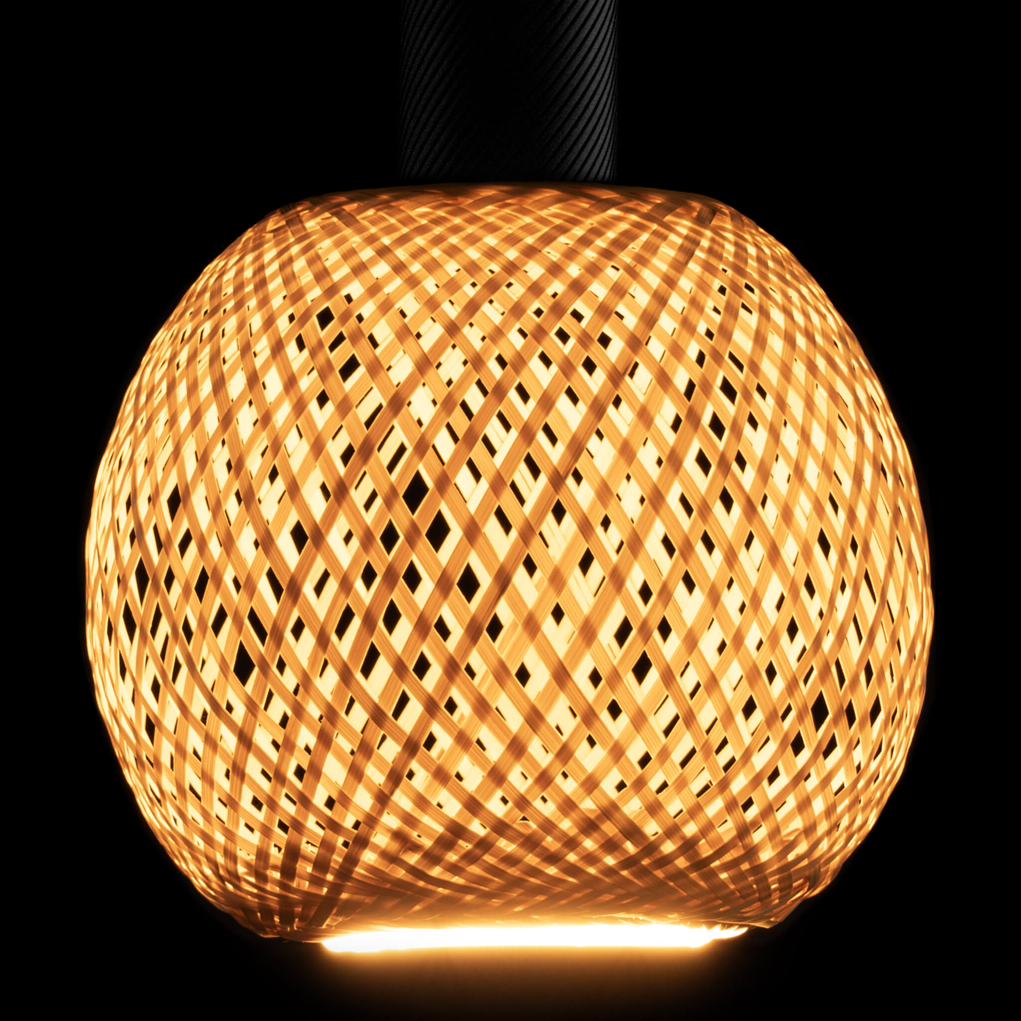 LED Floating Bamboo Globe 180 | 55019