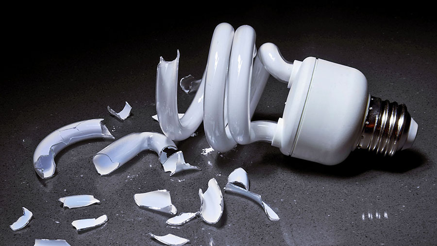 Knowledge Base | Ban on fluorescent lamps | broken energy-saving light source