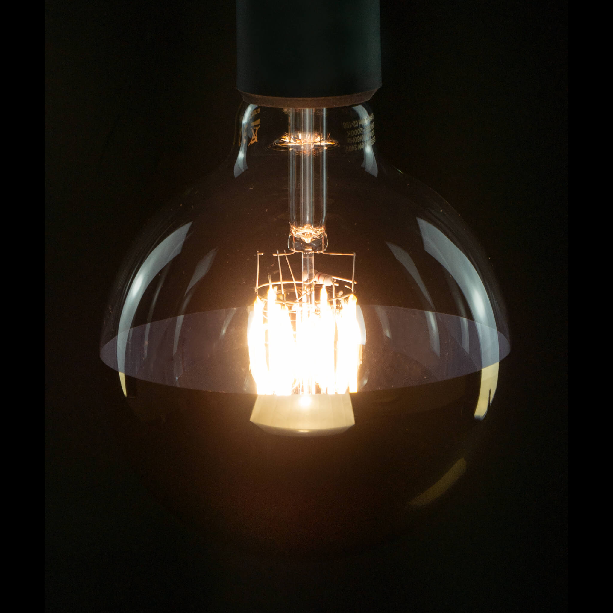 LED Globe 125 Spiegelkopf golden E27, 55491