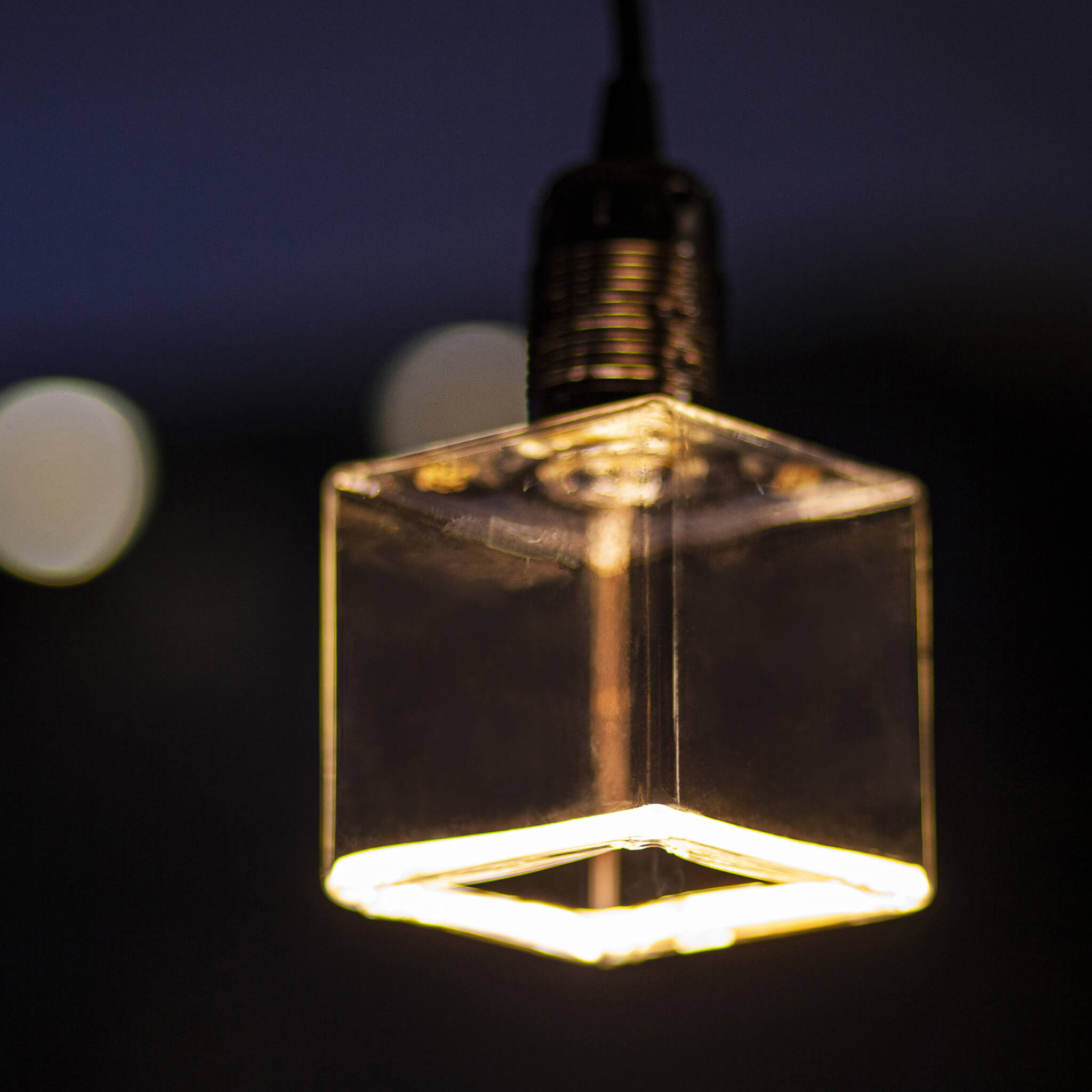 LED Floating Cube klar, 2200 K, E27, 55001