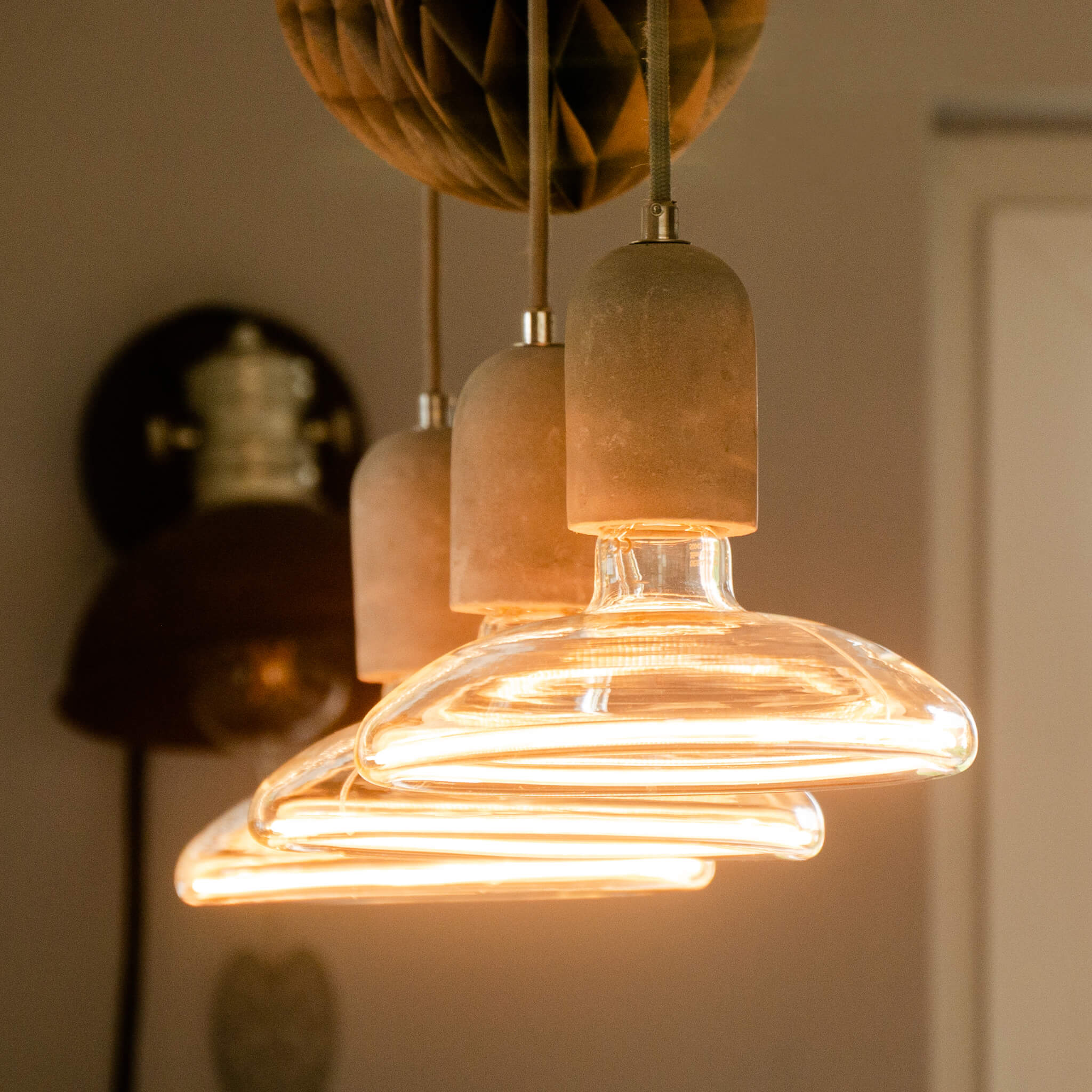 55044 LED Floating Reflektor R200 gold