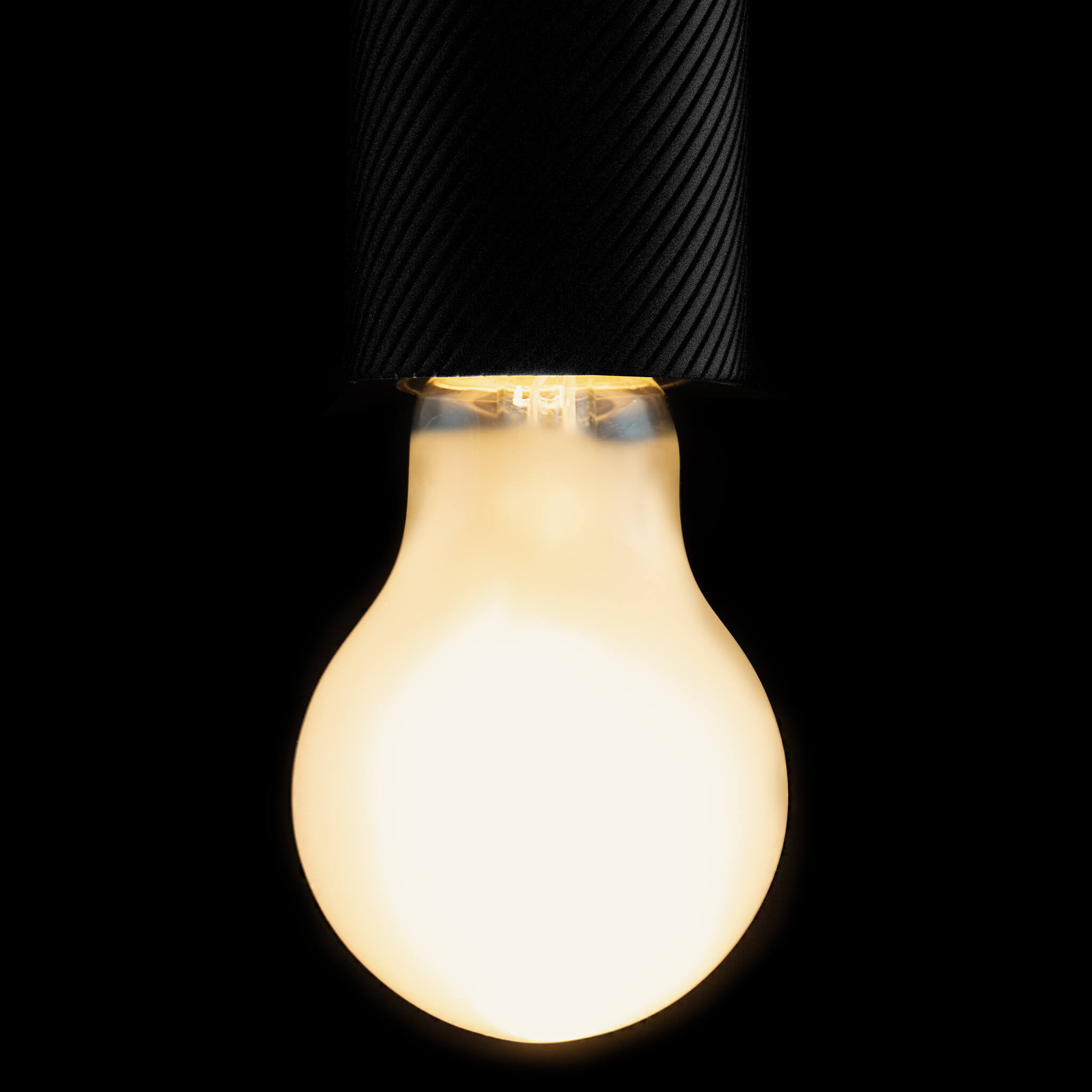 LED Glühlampe Elegant matt 2200K